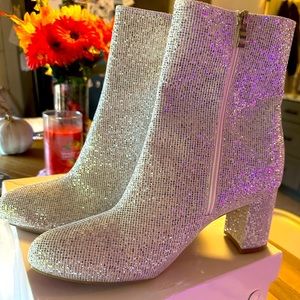 Glitter zip side chunky heeled classic boots